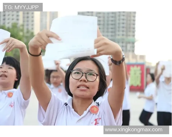 卡列洛赛后感言：艰苦比赛中全队奋力拼搏最终平局令人满意