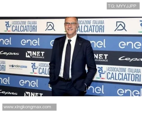 贝尔戈米称国米非意甲最强队伍但展现最佳踢球智慧与风格